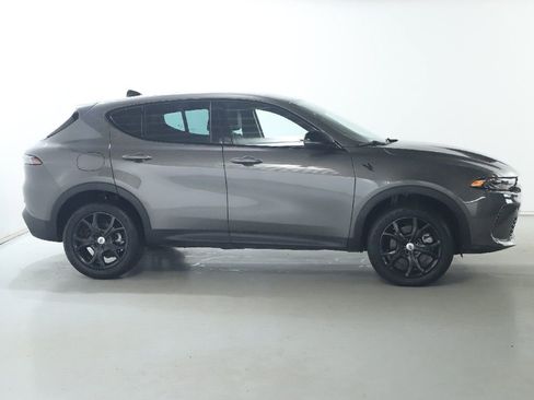 Used 2024 Dodge Hornet GT AWD/4WD image 11