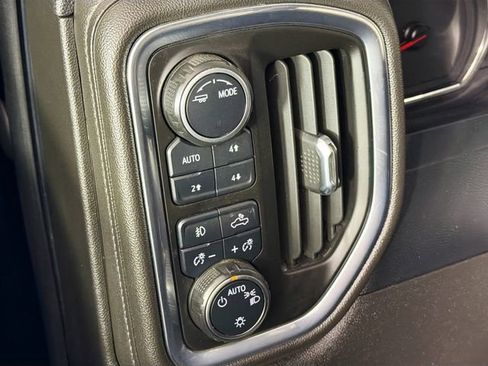 Used 2022 Chevrolet Silverado 1500 LT Trail Boss w/ Bed Protection Package image 10