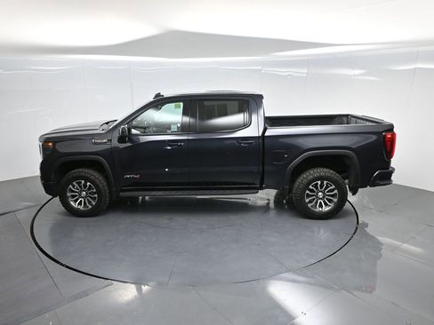 Used 2022 GMC Sierra 1500 AT4 w/ AT4 Premium Package AWD/4WD image 68