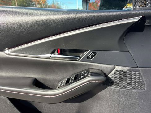 Used 2024 MAZDA CX-30 AWD 2.5 S w/ Preferred Package image 16