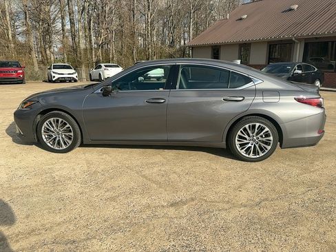 Used 2021 Lexus ES 350 w/ Premium Package image 8
