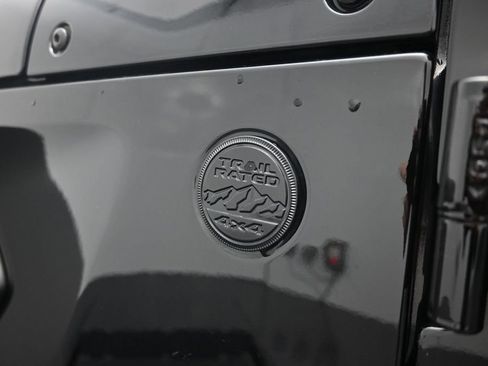 Used 2021 Jeep Wrangler Unlimited Sport AWD/4WD image 11