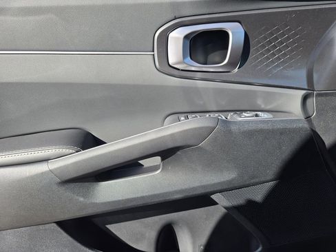 New 2026 Kia Sorento S FWD image 16