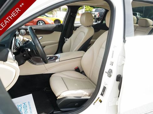 Used 2020 Mercedes-Benz C 300 4MATIC Sedan image 6