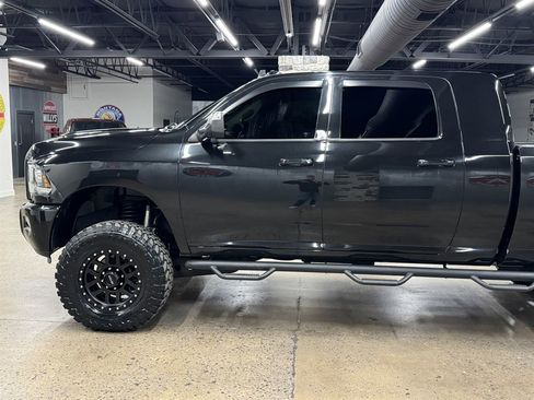 Used 2016 RAM 2500 Laramie w/ Sport Appearance Group image 5
