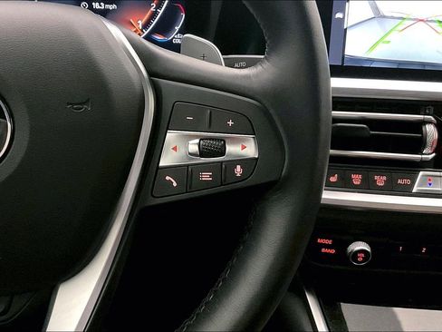 Used 2022 BMW 330i xDrive Sedan w/ Premium Package image 18