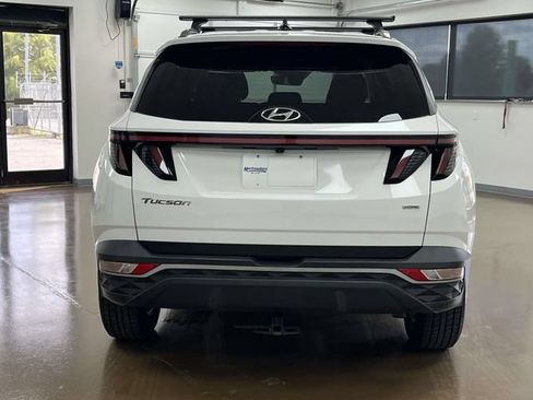 Certified 2023 Hyundai Tucson SEL AWD/4WD image 6