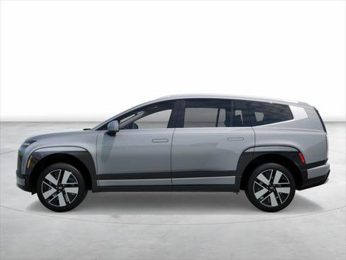 New 2026 Hyundai Ioniq 9 SEL image 3