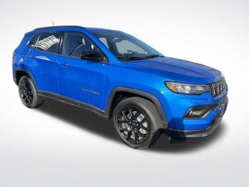 New 2026 Jeep Compass Latitude image 30