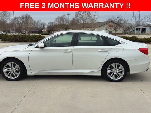 Used 2018 Honda Accord LX image 5
