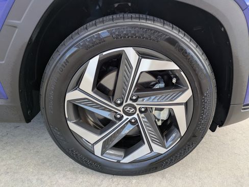 Certified 2023 Hyundai Tucson Limited FWD image 9