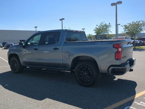 Used 2021 Chevrolet Silverado 1500 Custom w/ LPO, Blackout Package image 6