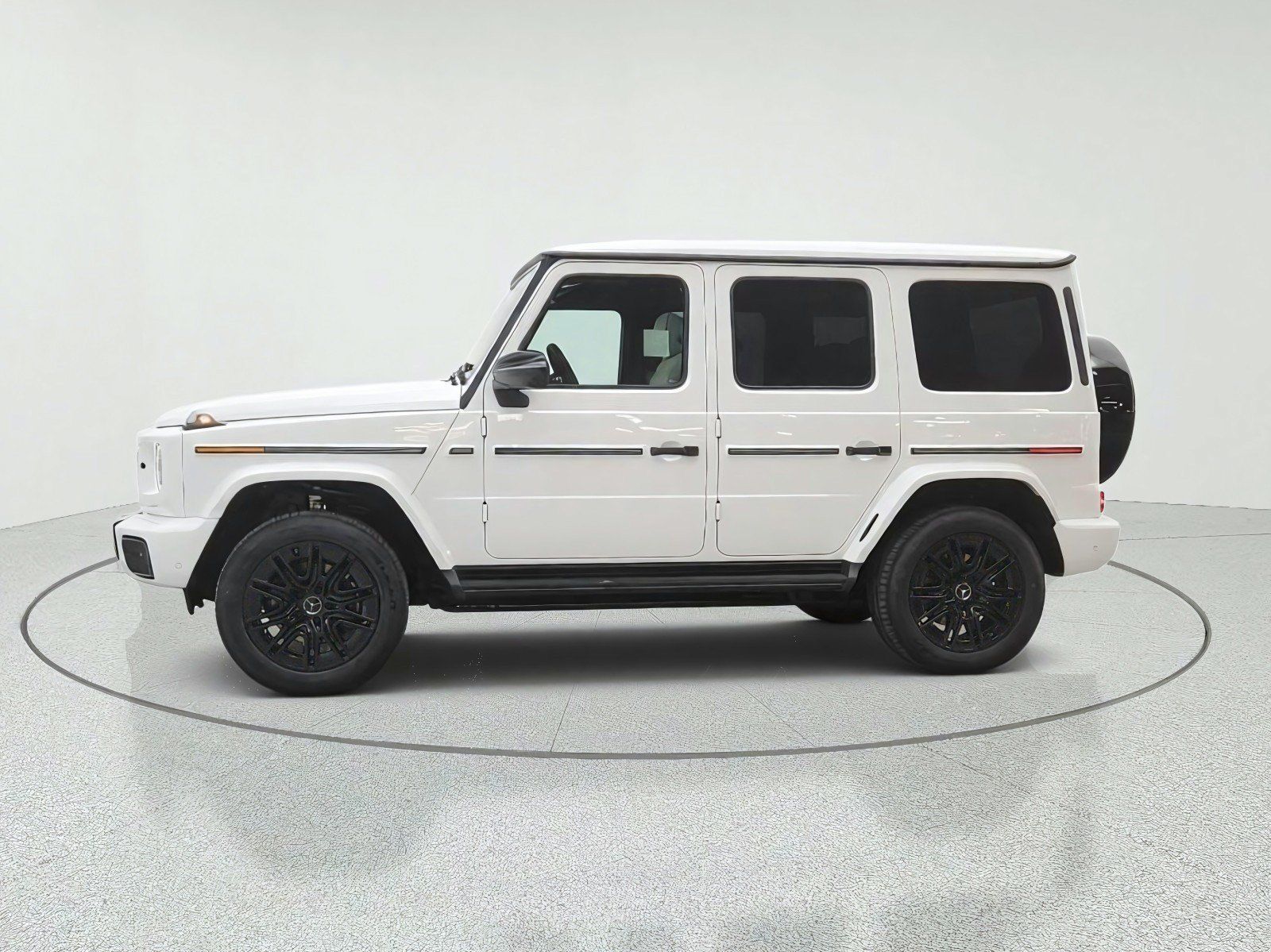 New 2027 Mercedes-Benz G 580 e image 8