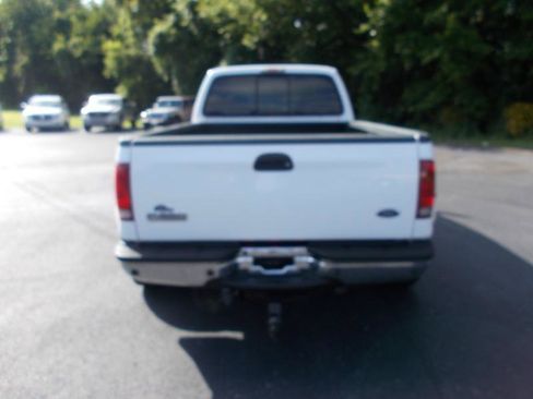 Used 2006 Ford F350 Lariat AWD/4WD image 15