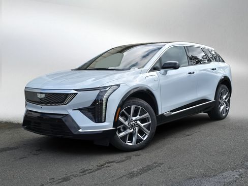 New 2026 Cadillac Optiq Luxury 2 AWD/4WD image 1