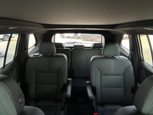 New 2026 GMC Acadia AT4 w/ Luxury Package AWD/4WD image 26