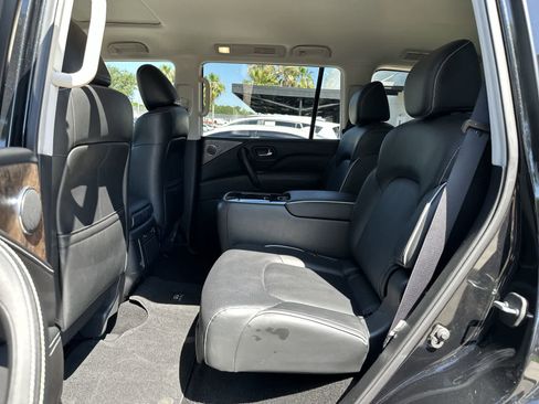 Used 2024 INFINITI QX80 Premium Select w/ Cargo Package AWD/4WD image 4