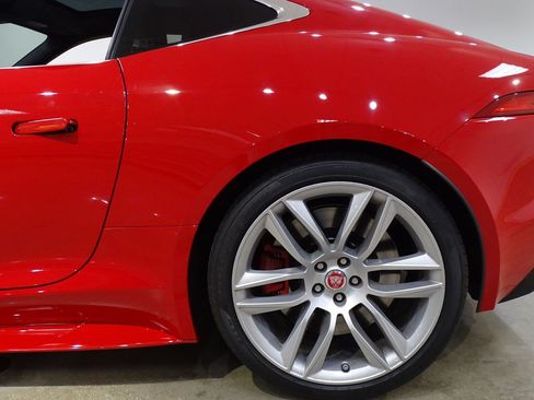 Used 2016 Jaguar F-TYPE R AWD/4WD image 31