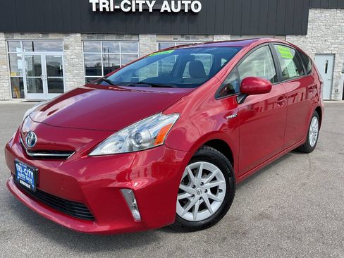 Used 2012 Toyota Prius V Three FWD image 1