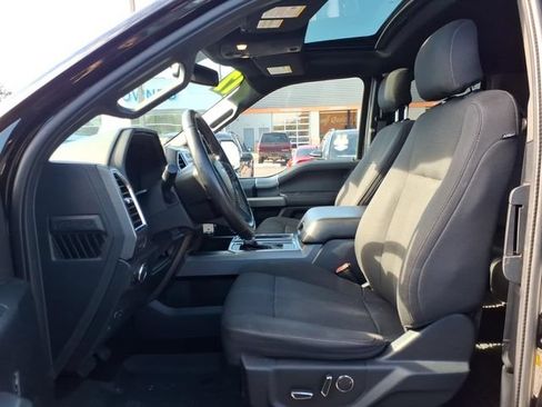 Used 2017 Ford F150 XLT w/ Equipment Group 302A Luxury AWD/4WD image 11