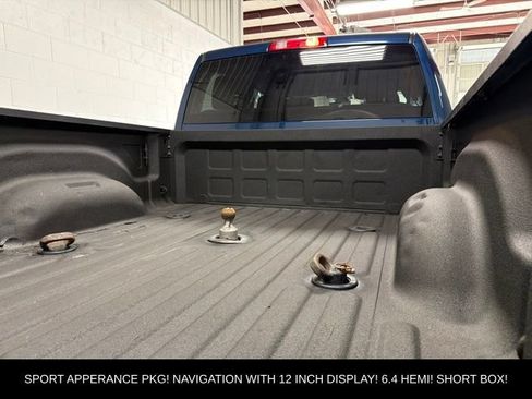 Used 2024 RAM 2500 Big Horn w/ Sport Appearance Package AWD/4WD image 8