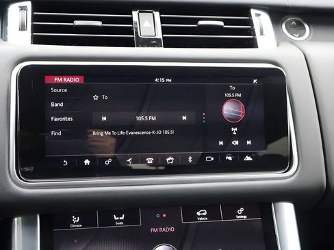 Used 2021 Land Rover Range Rover Sport HST image 22