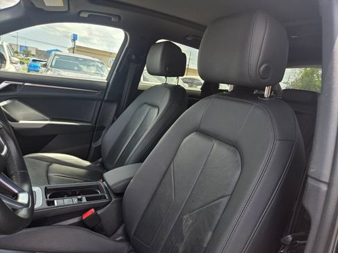 Used 2025 Audi Q3 2.0T Premium AWD/4WD image 11