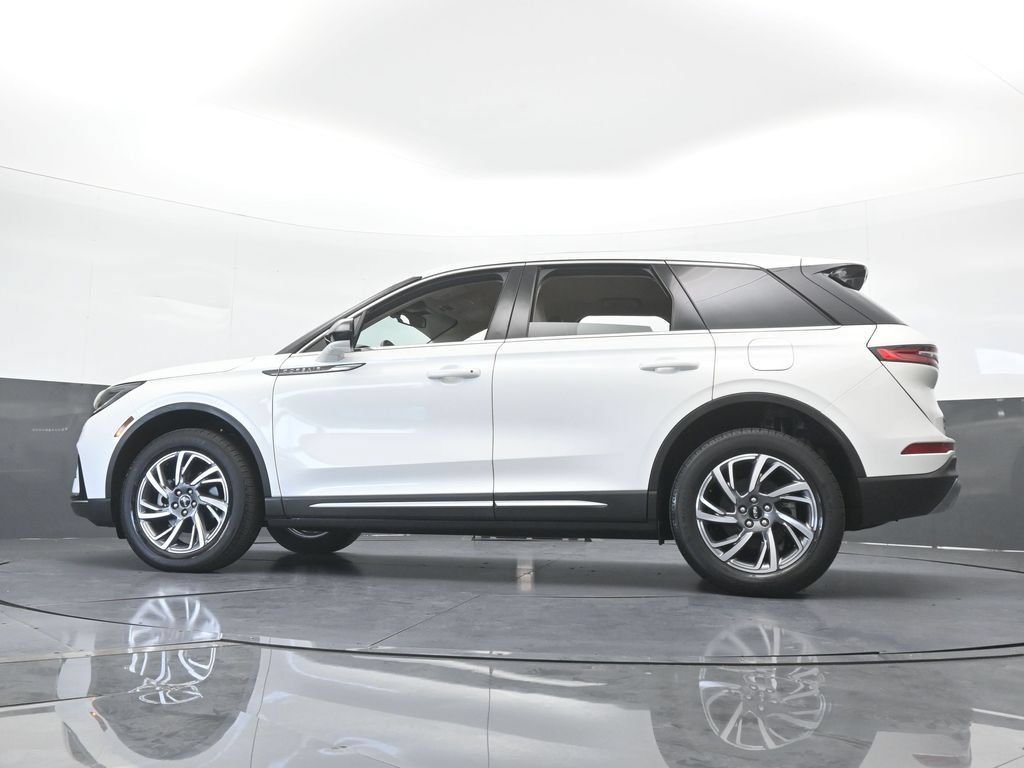 Used 2023 Lincoln Corsair FWD image 59