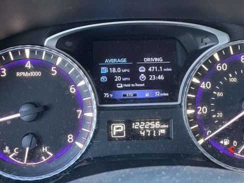 Used 2017 INFINITI QX60 Luxe w/ Deluxe Technology Package AWD/4WD image 32