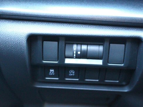 Used 2023 Subaru Crosstrek 2.5i Sport image 28