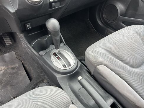 Used 2012 Honda Fit image 17