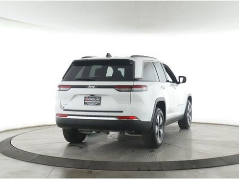 Used 2024 Jeep Grand Cherokee Limited 4xe AWD/4WD image 7
