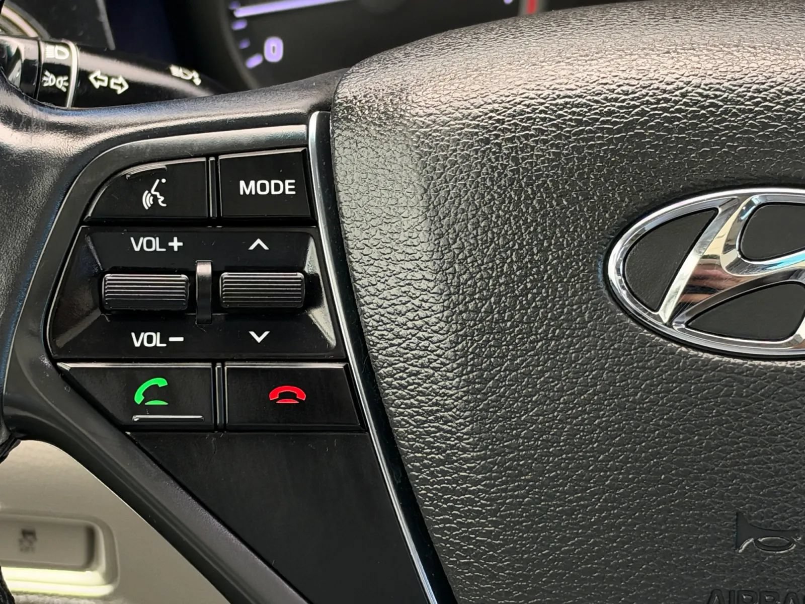 Used 2016 Hyundai Sonata Limited w/ Option Group 04 FWD image 28
