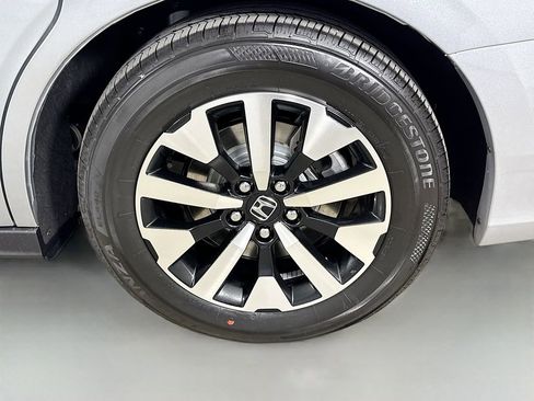 New 2026 Honda Odyssey EX-L image 32