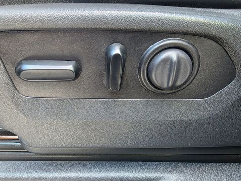 Used 2021 GMC Sierra 1500 AT4 w/ AT4 Premium Package image 12