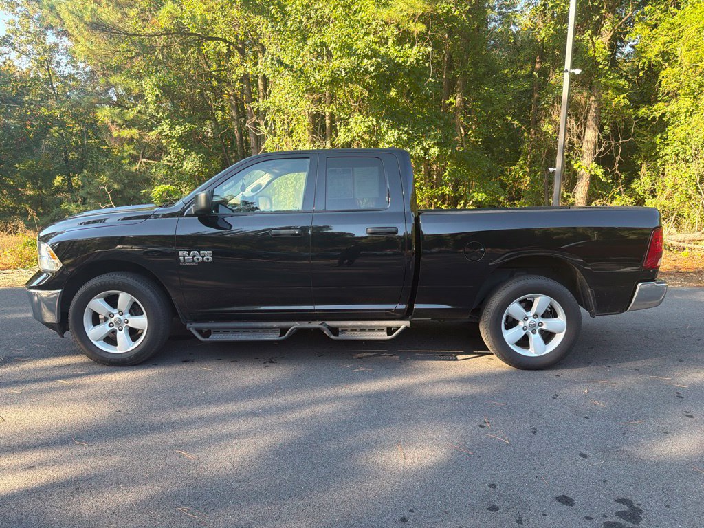 Used 2024 RAM 1500 Classic SLT AWD/4WD image 2