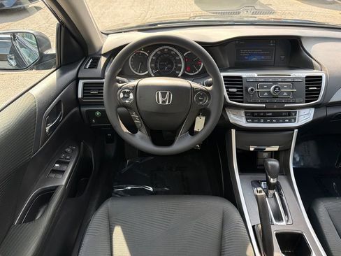 Used 2015 Honda Accord LX image 16