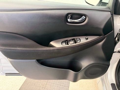 Used 2018 Nissan Leaf S w/ S Charge Package image 13
