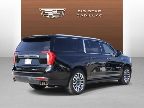Used 2023 GMC Yukon XL Denali Ultimate image 5
