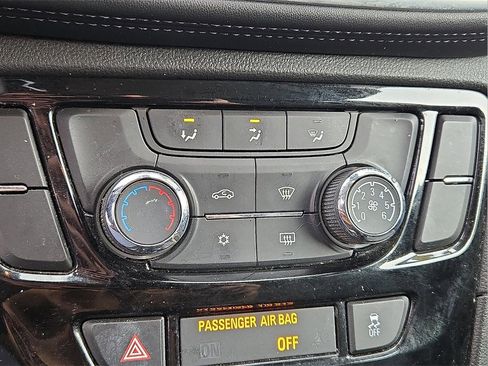 Used 2017 Buick Encore Preferred image 18