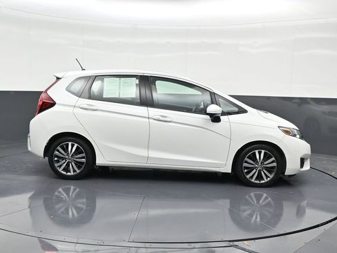 Used 2017 Honda Fit EX image 6