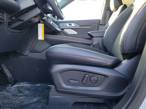 New 2026 Ford Explorer ST w/ Sun And Sound Package image 17