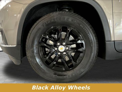 Used 2019 Chevrolet Traverse LT FWD image 34