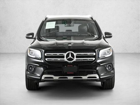 Certified 2023 Mercedes-Benz GLB 250 GLB 250 w/ Premium Package image 2