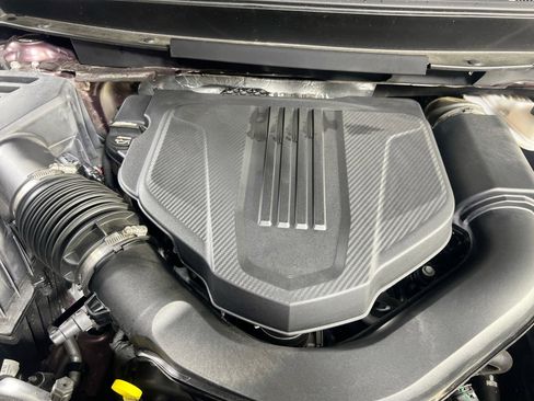 Used 2024 Chevrolet Traverse RS w/ LPO, Floor Liner Package image 31