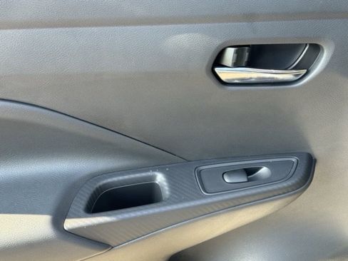 Certified 2025 Nissan Versa SV w/ Trunk Package image 18