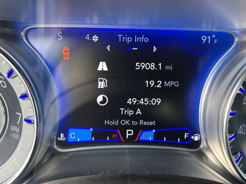 Used 2021 Chrysler 300 Touring w/ Sport Appearance Package RWD image 42