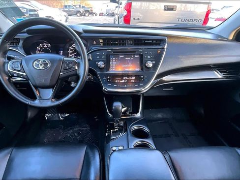 Used 2016 Toyota Avalon XLE Premium image 14