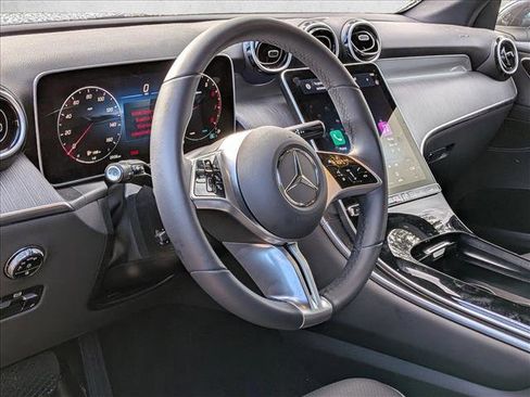 Certified 2026 Mercedes-Benz GLC 300 image 10