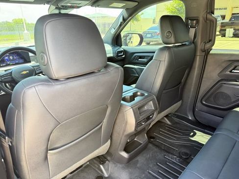 Used 2024 Chevrolet Silverado EV W/T AWD/4WD image 25